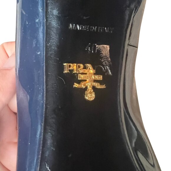 Prada Navy Patent Leather Heels Size 40 - Picture 6 of 6